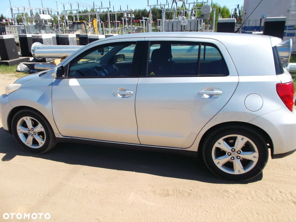 Toyota Urban Cruiser 1.33 4x2 Town - 6