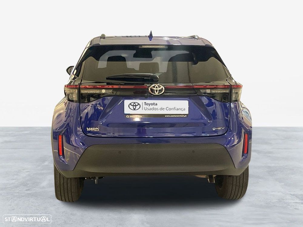 Toyota Yaris Cross 1.5 HDF Luxury - 4