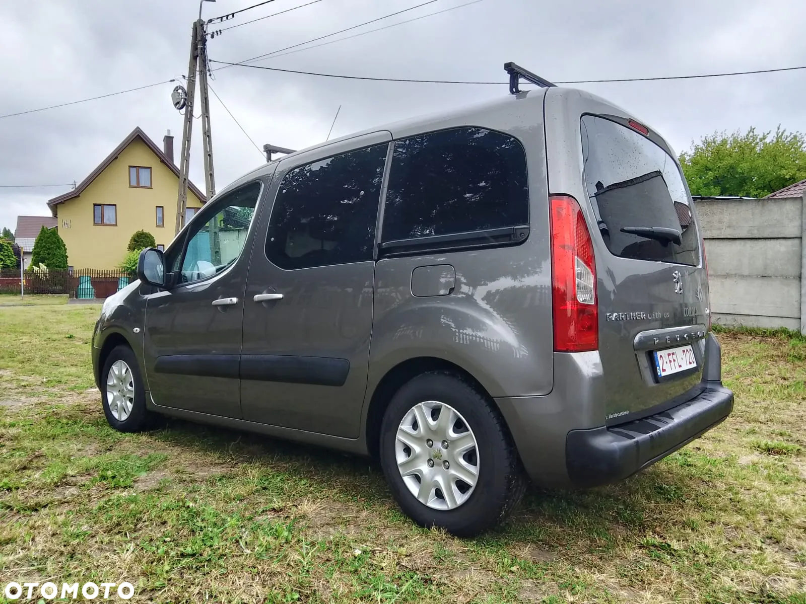Peugeot Partner Tepee 90 Family - 13