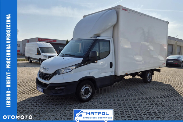 Iveco Daily 35S14 Hi-Matic, kontener 8PAL, klimatyzacja