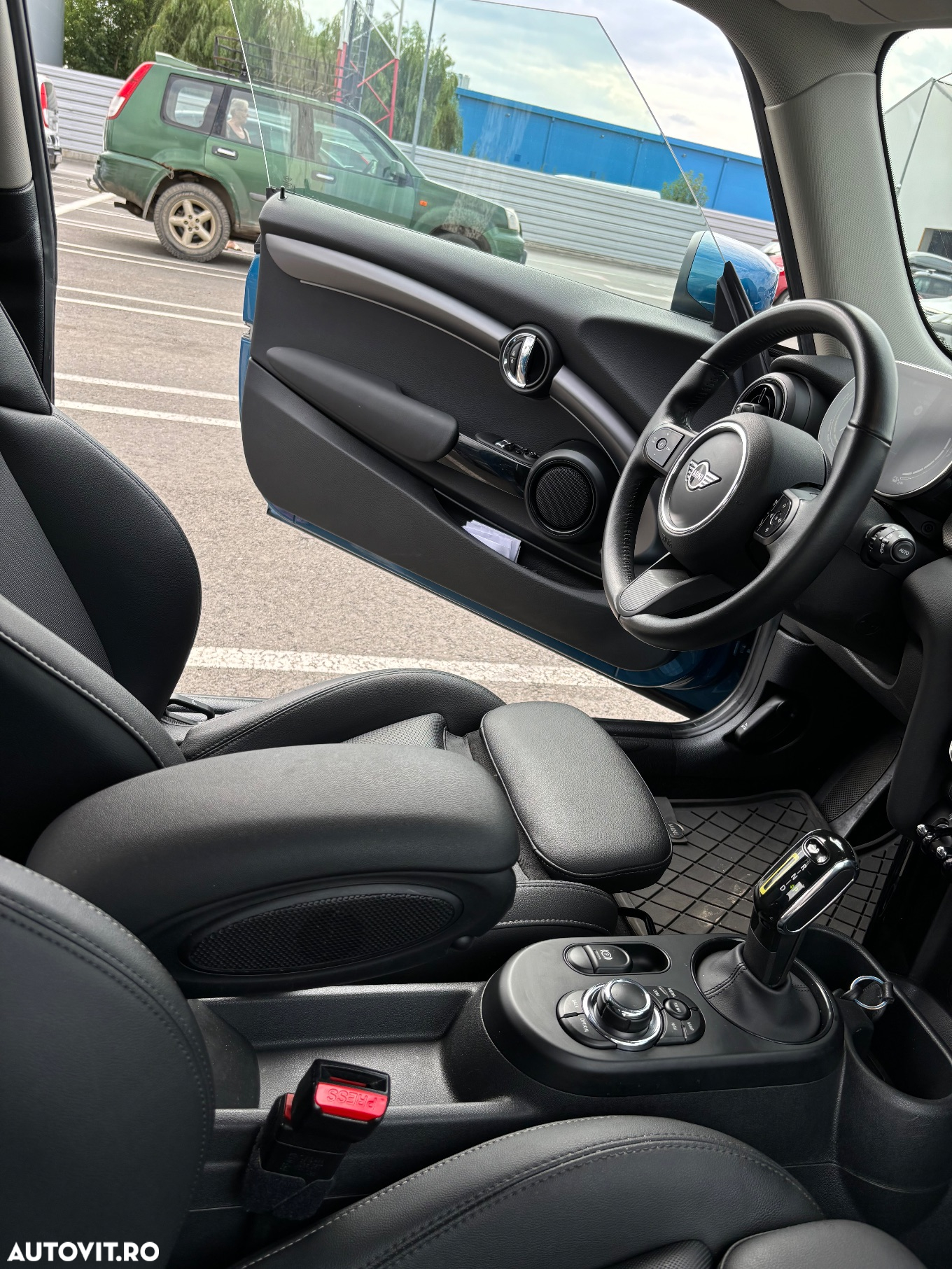Mini Cooper SE Standard - 17