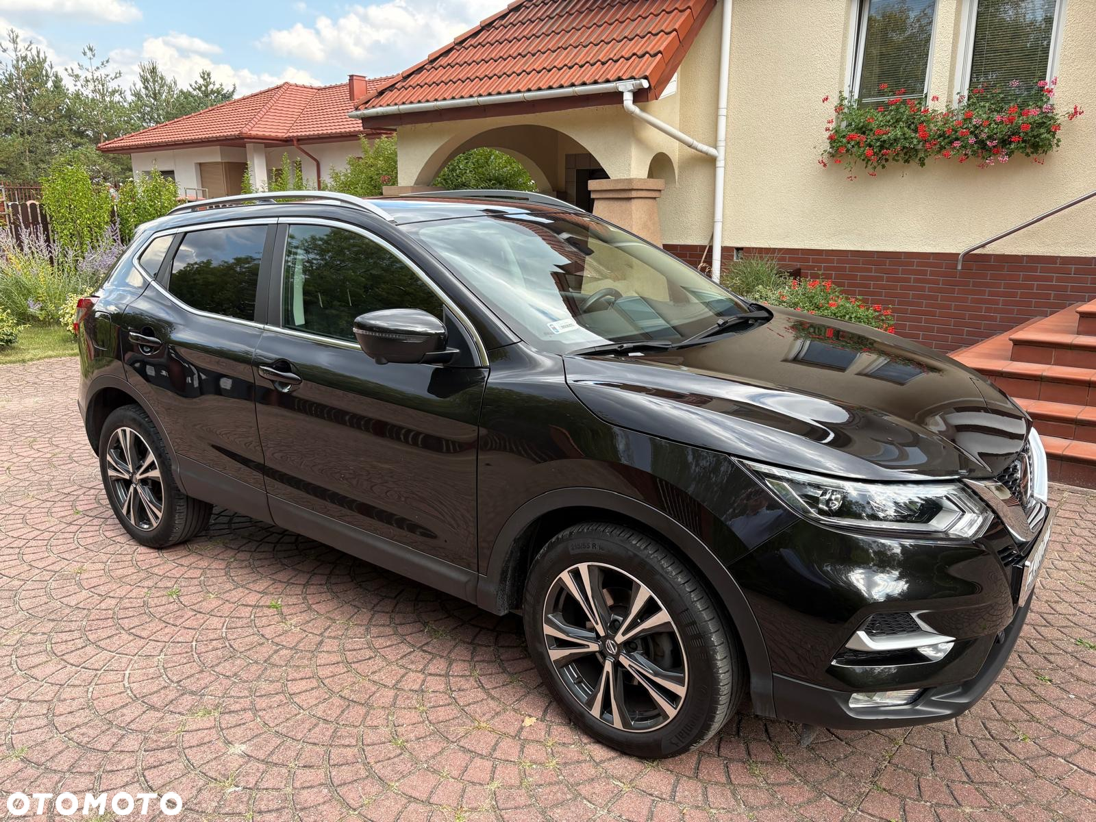 Nissan Qashqai 1.2 DIG-T N-Connecta - 6