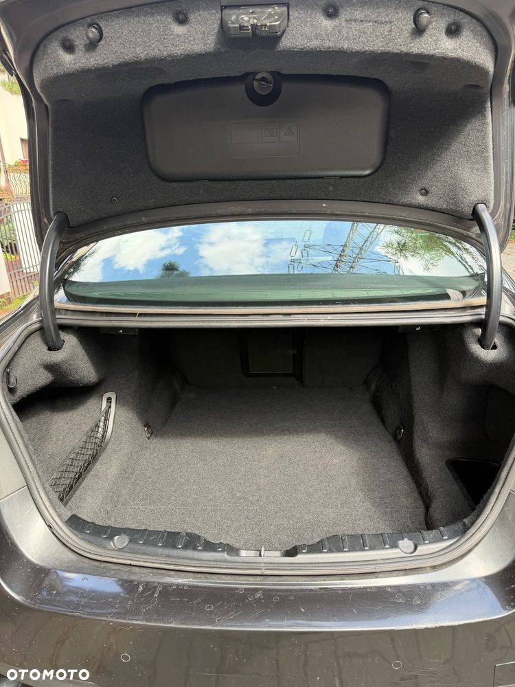 BMW Seria 5 520d xDrive - 10
