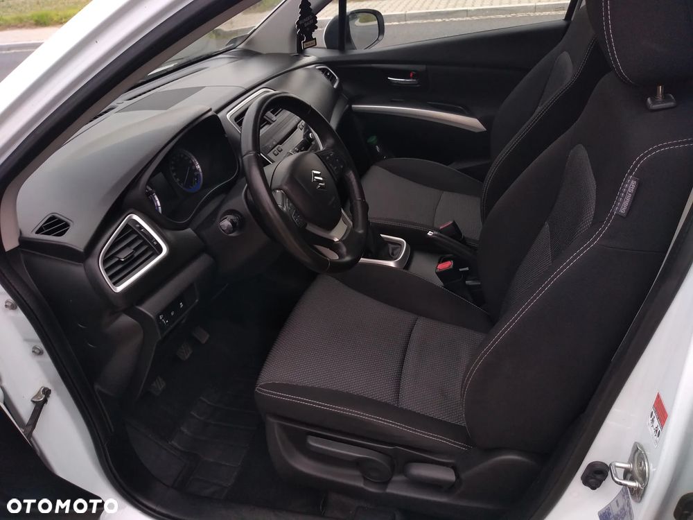 Suzuki SX4 S-Cross - 26