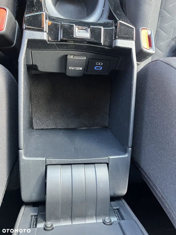 Suzuki Swace 1.8 Hybrid Premium Plus CVT - 24