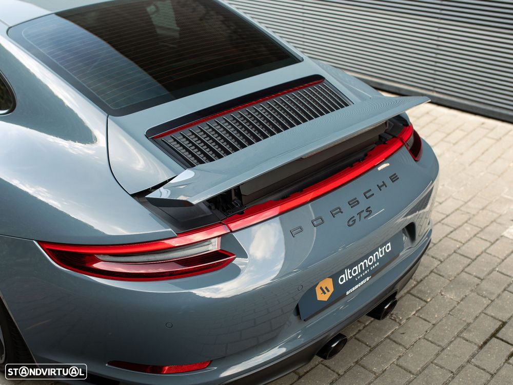 Porsche 911 (991) Carrera 4 GTS PDK - 20