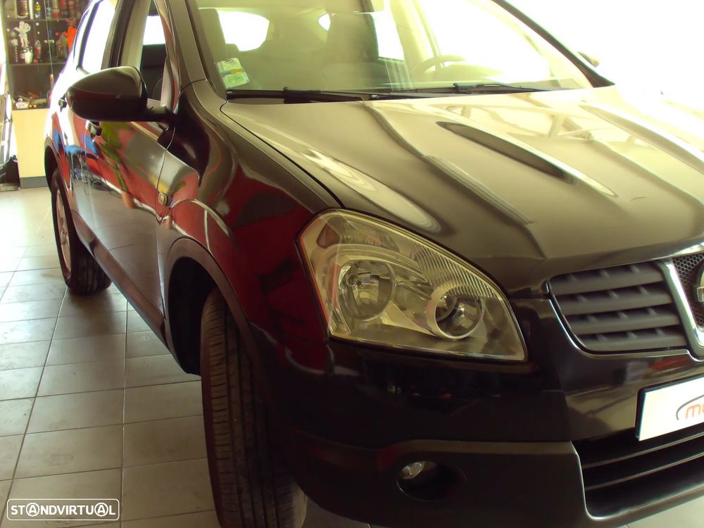 Nissan Qashqai - 4