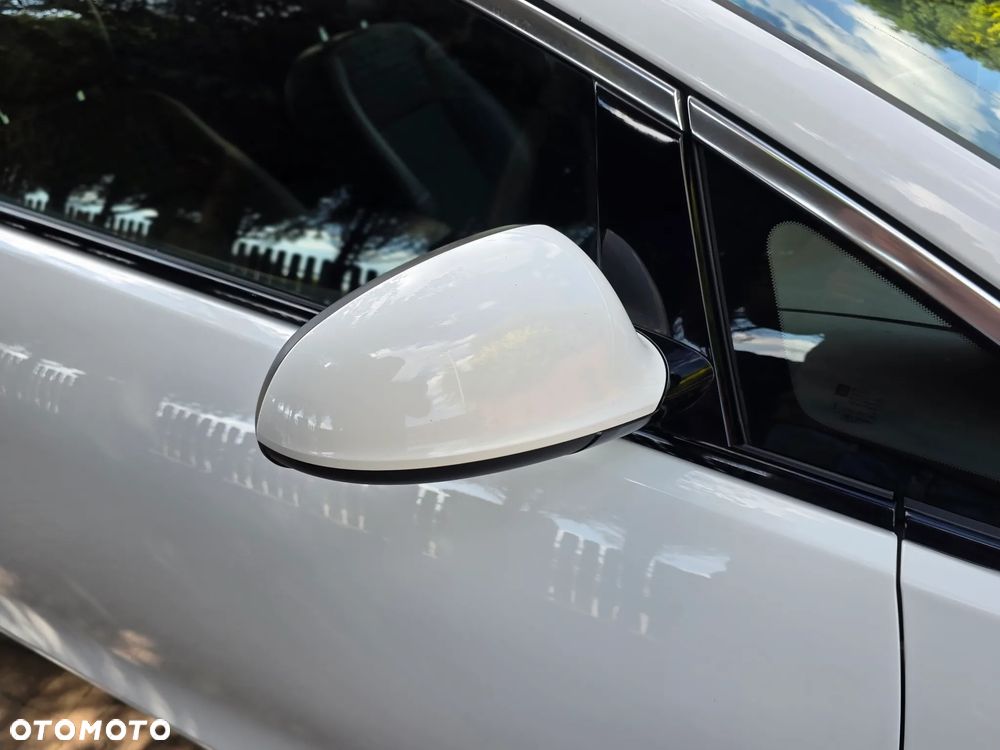 Opel Astra 1.4 Turbo - 16