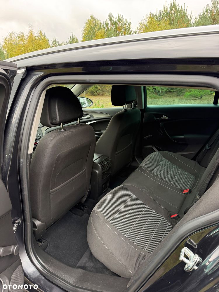 Opel Insignia - 16