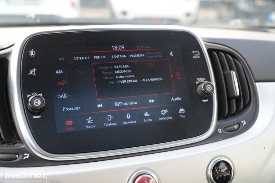 Fiat 500 1.0 Hybrid Connect - 12