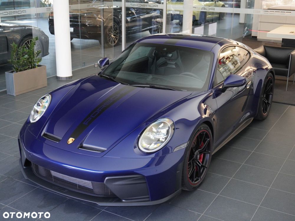 Porsche 911 GT3 Touring PDK - 4