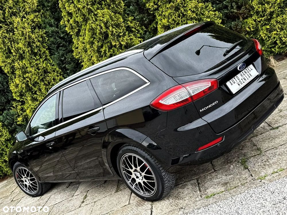 Ford Mondeo - 17