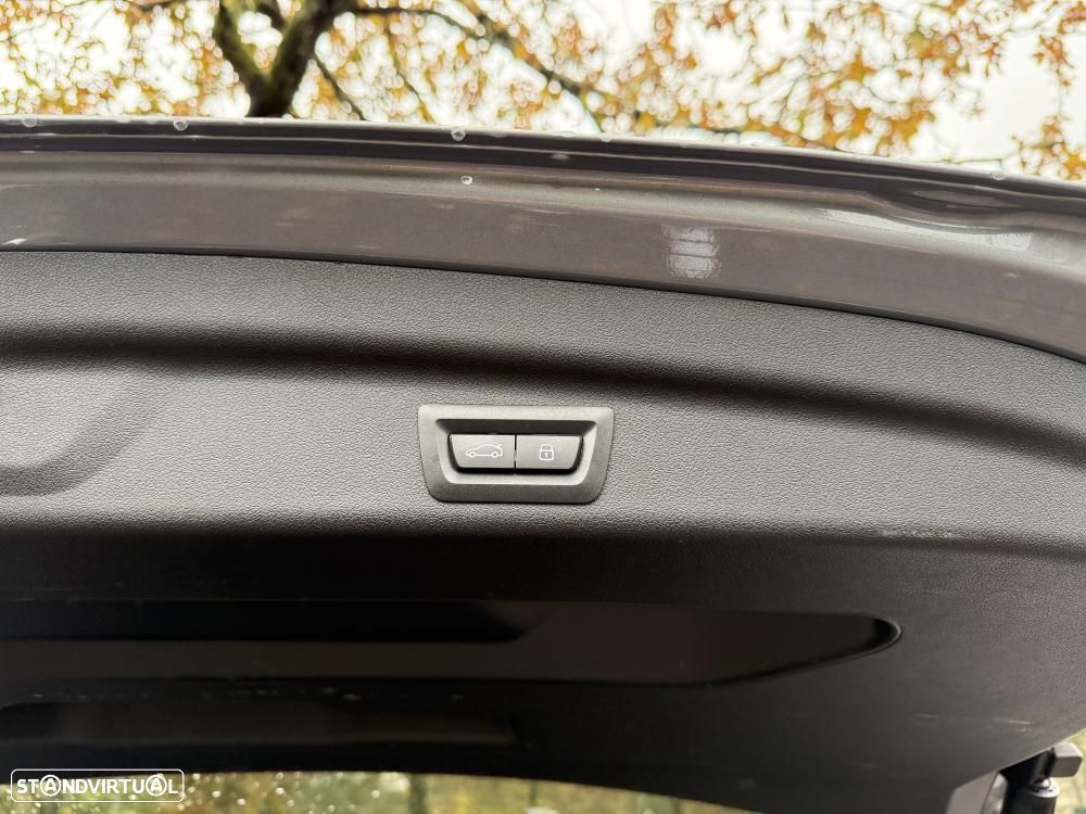 BMW 218 Active Tourer i Pack M Auto - 34