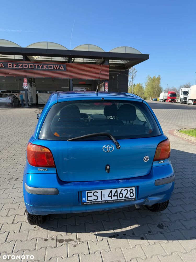 Toyota Yaris 1.0 Luna - 5