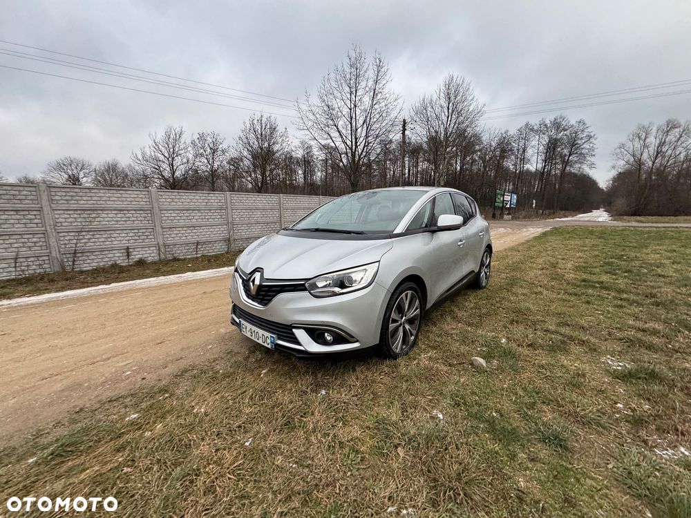 Renault Scenic - 1