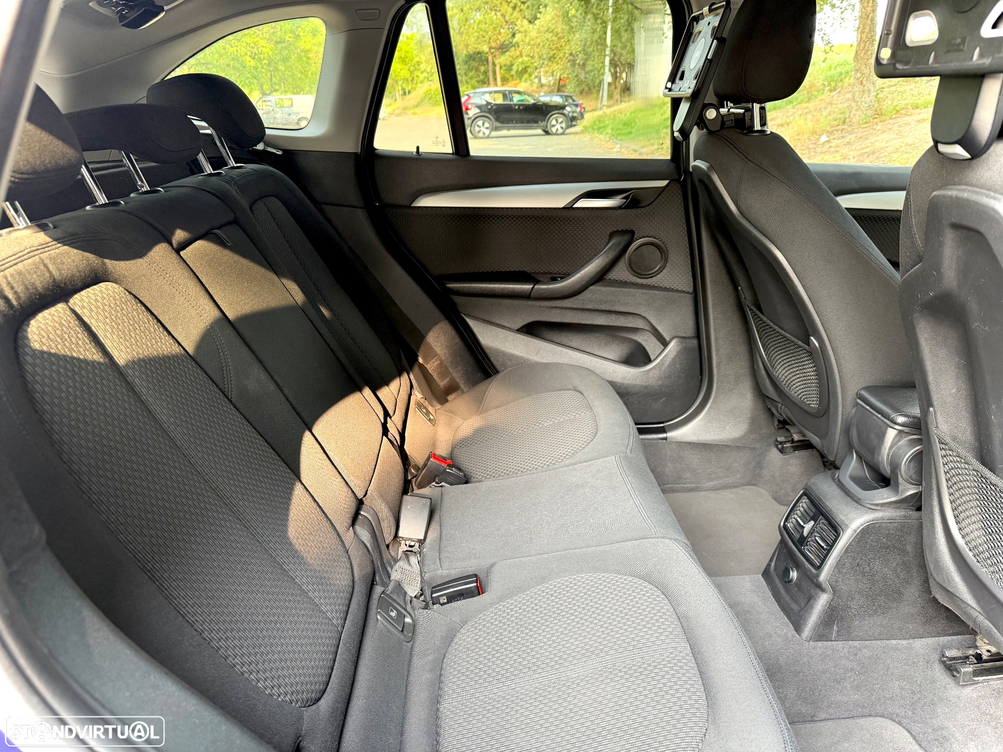 BMW X1 18 d sDrive Auto Advantage - 7