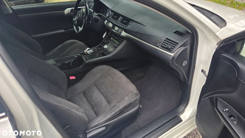 Lexus CT Executive Line - 11