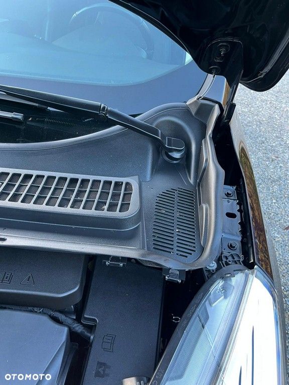 Ford Kuga 1.5 EcoBoost 2x4 Titanium - 40