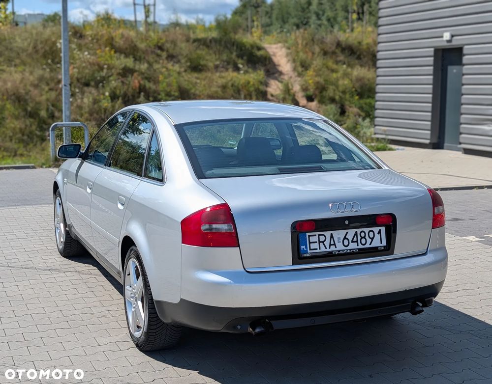 Audi A6 Limousine 2.5 TDI Quattro Tiptr - 13