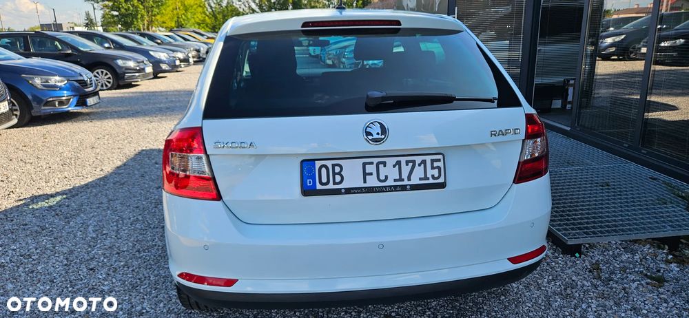 Skoda RAPID 1.6 TDI DPF Joy - 11