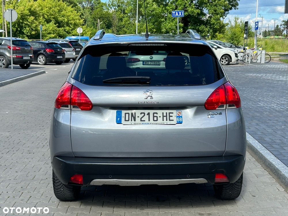 Peugeot 2008 1.6 e-HDi Allure S&S - 14