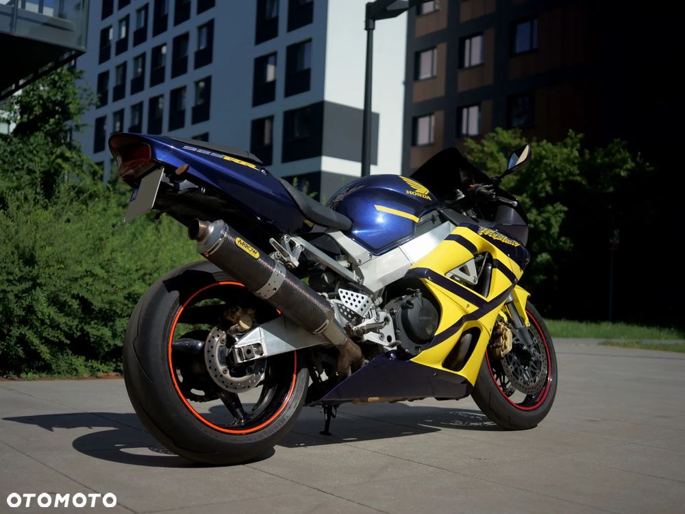 Honda CBR - 5