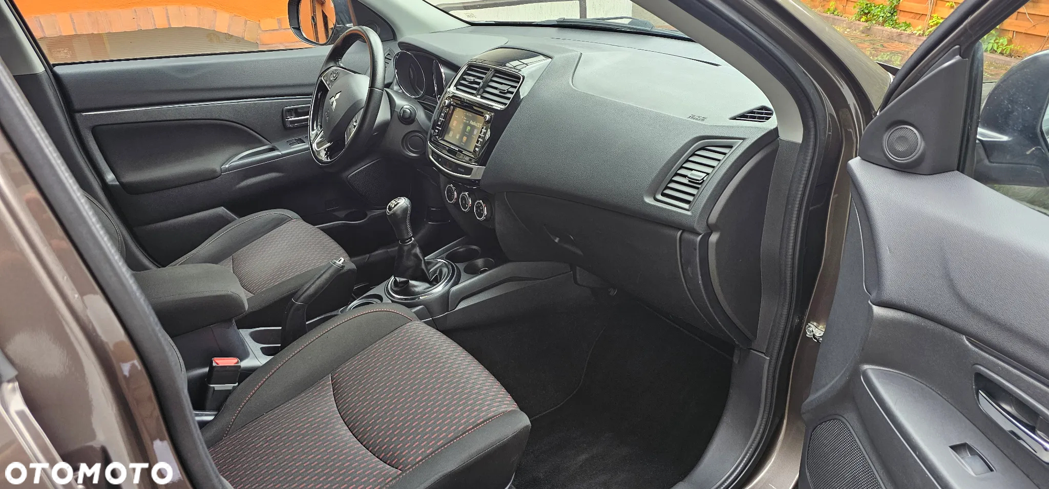 Mitsubishi ASX 1.6 2WD Edition 100+ - 9