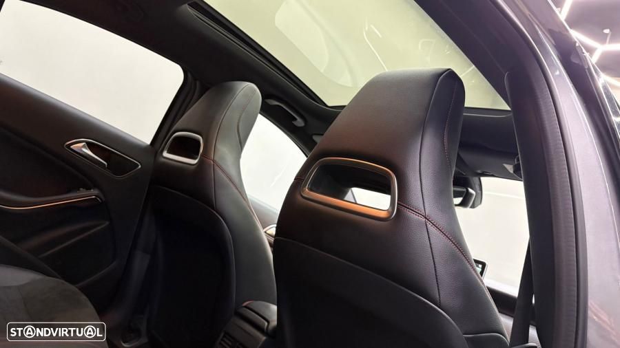 Mercedes-Benz A 180 - 32