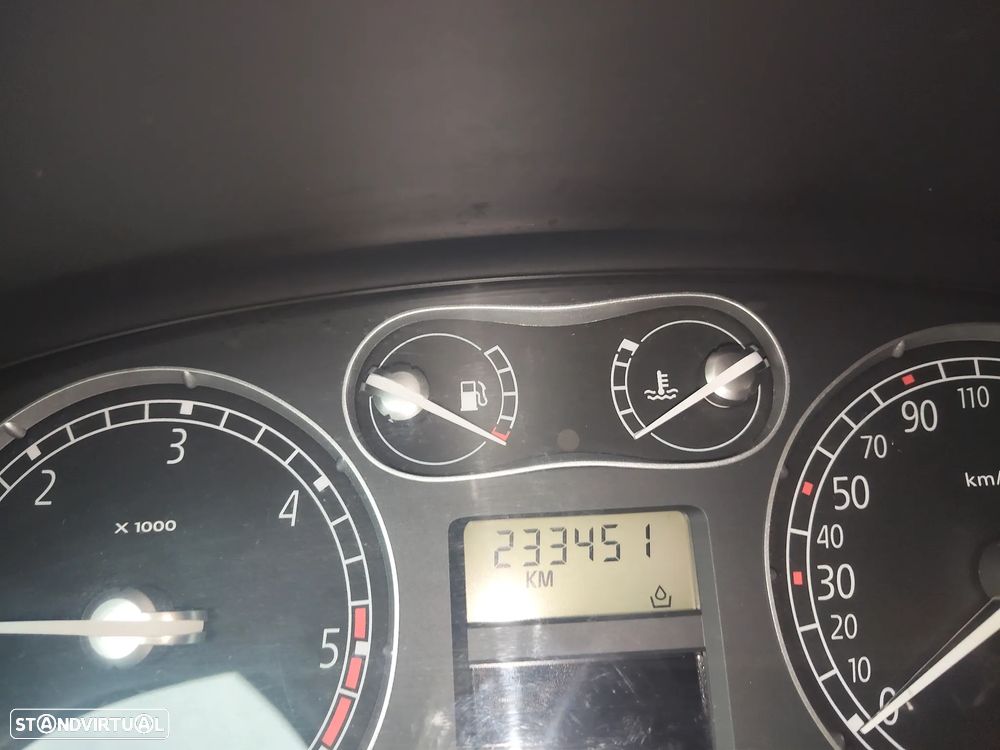 Renault Laguna 1.9 dCi Privilege - 20