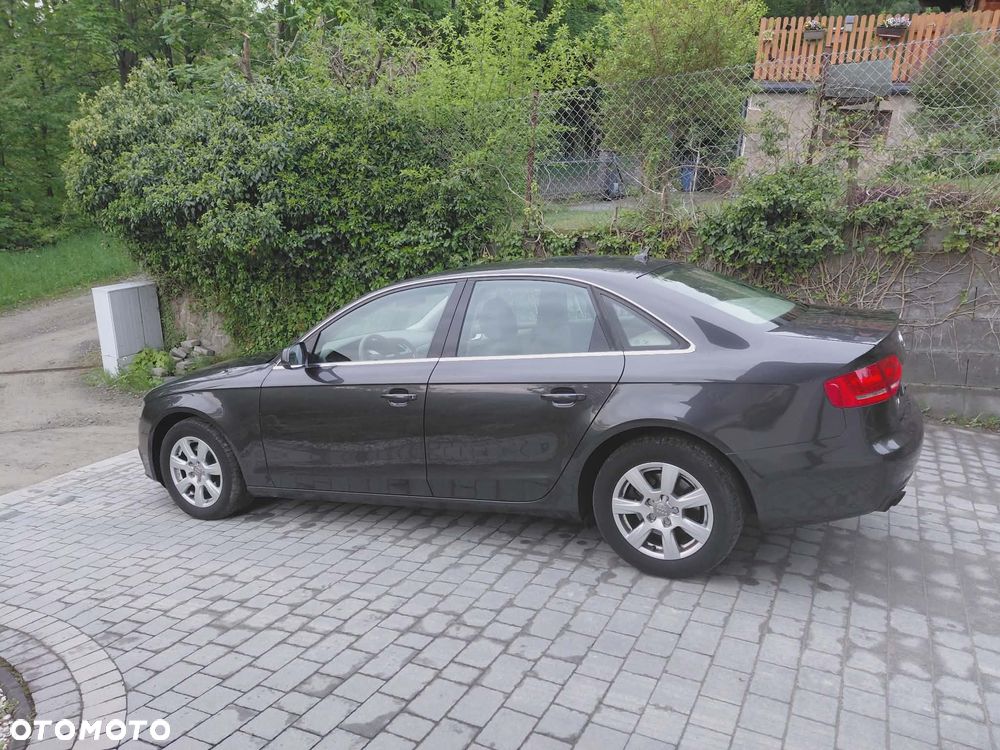 Audi A4 Limousine 1.8 TFSI quattro Attraction - 11