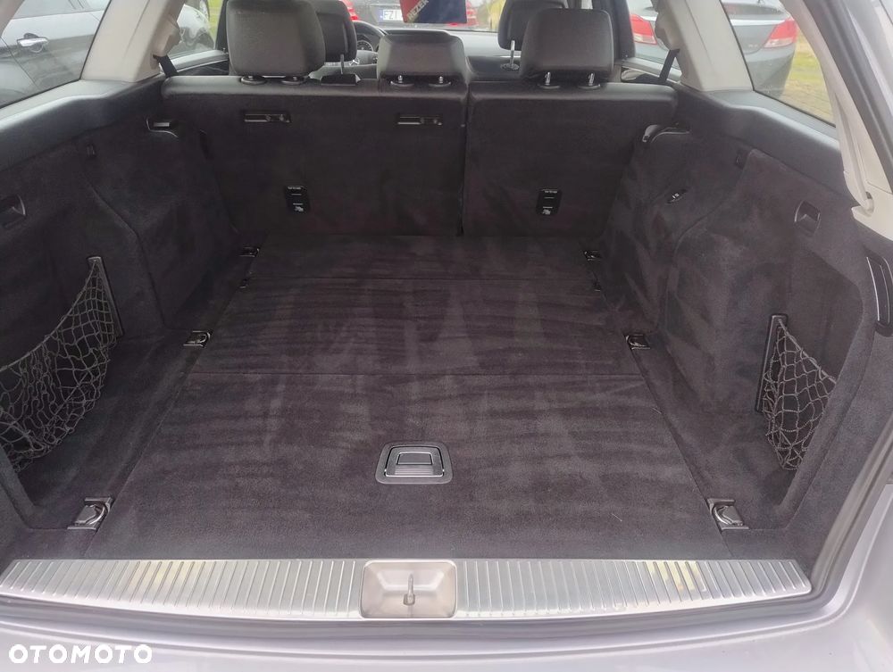 Mercedes-Benz Klasa E 350 CDI DPF BlueEFFICIENCY 7G-TRONIC Avantgarde - 18