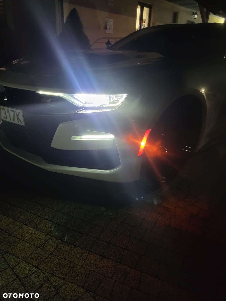 Chevrolet Camaro - 12