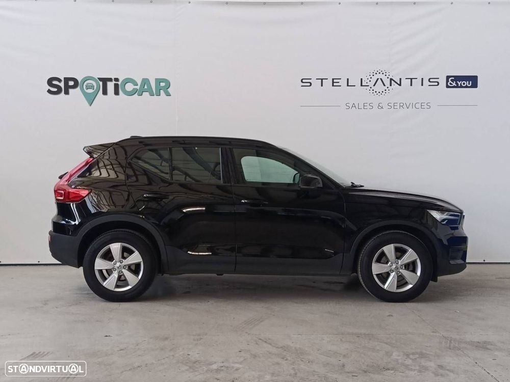 Volvo XC 40 1.5 T2 Momentum Core - 4