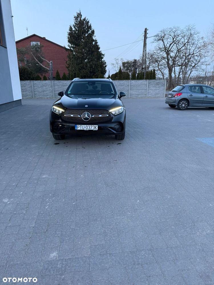 Mercedes-Benz GLC - 2