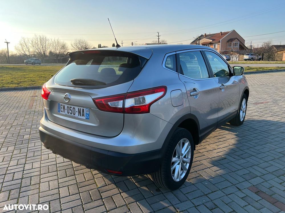 Nissan Qashqai 1.6 DCI TEKNA - 2