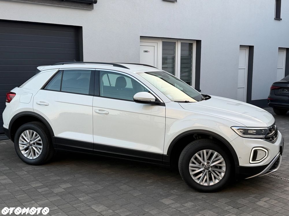 Volkswagen T-Roc - 14