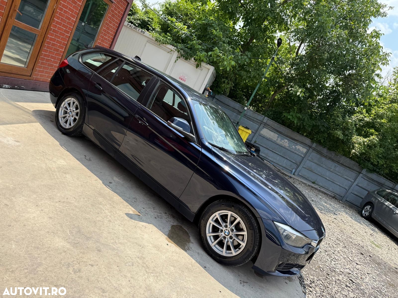 BMW Seria 3 - 26