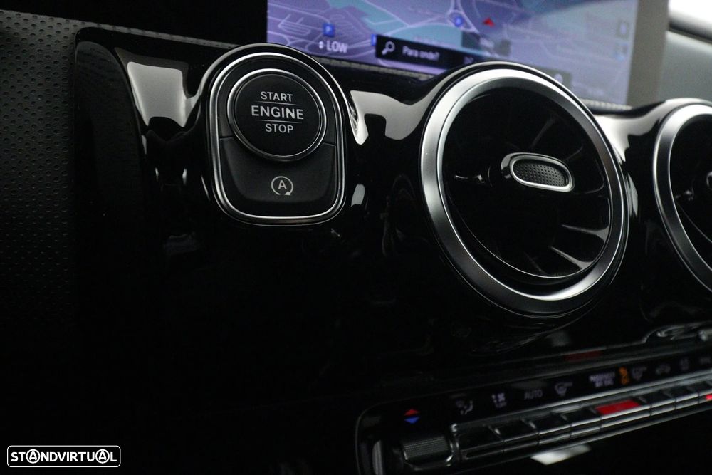 Mercedes-Benz A 180 d AMG Line Aut. - 23
