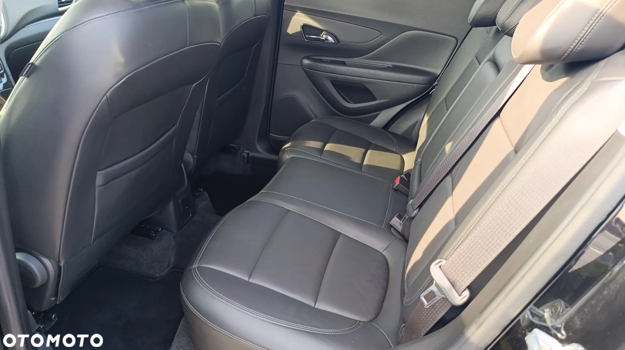 Opel Mokka X 1.4 T Design Line S&S - 10