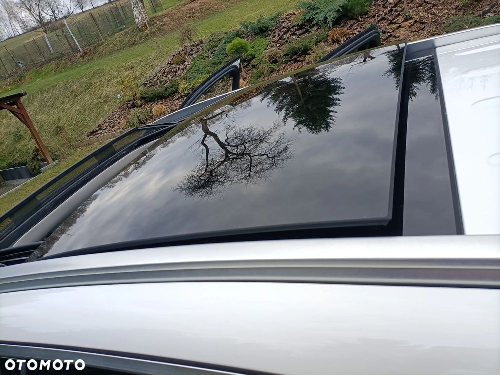 Mercedes-Benz GLC 300 4Matic 9G-TRONIC - 9
