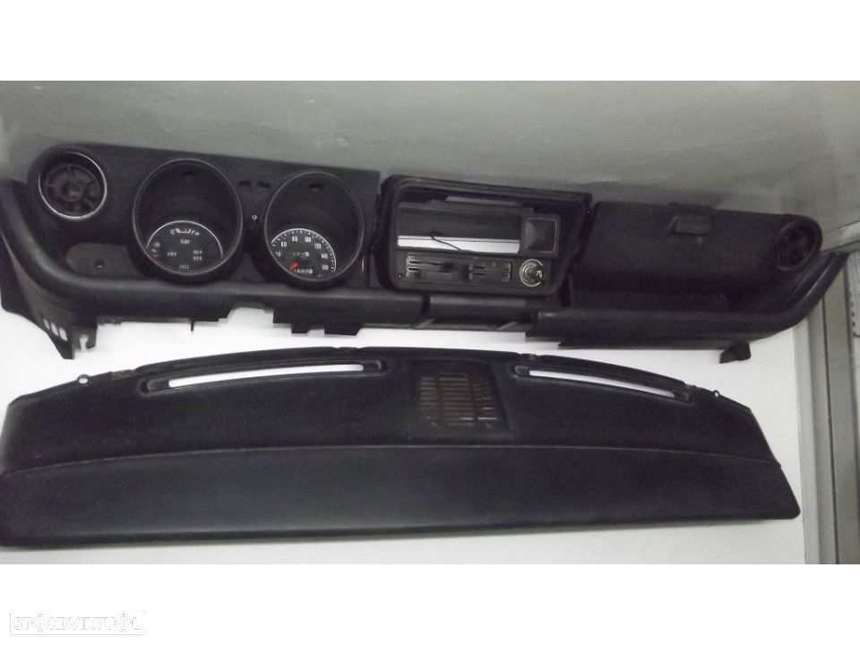 Mazda 818 tablier completo - 1