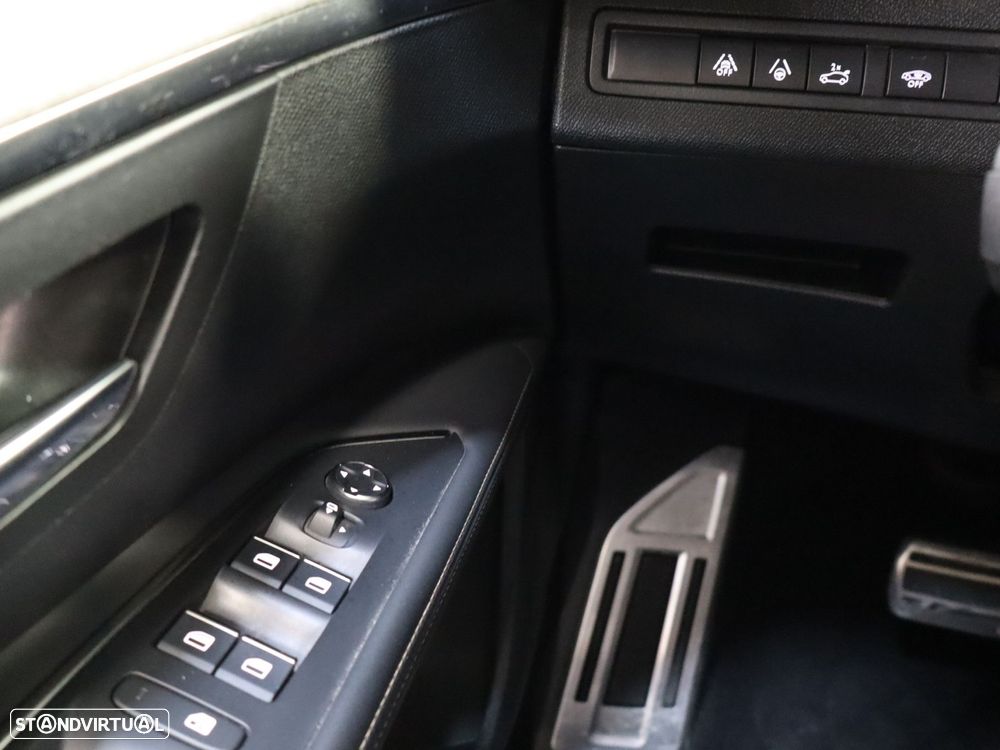 Peugeot 5008 1.5 BlueHDi GT EAT8 - 16
