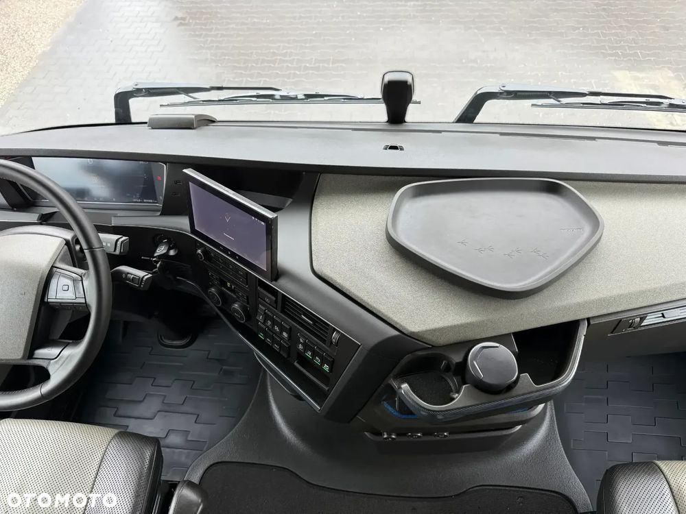 Volvo FH 500/EURO6/MEGA/SKÓRY/NAVI/FULL LED/KLIMA P. - 32