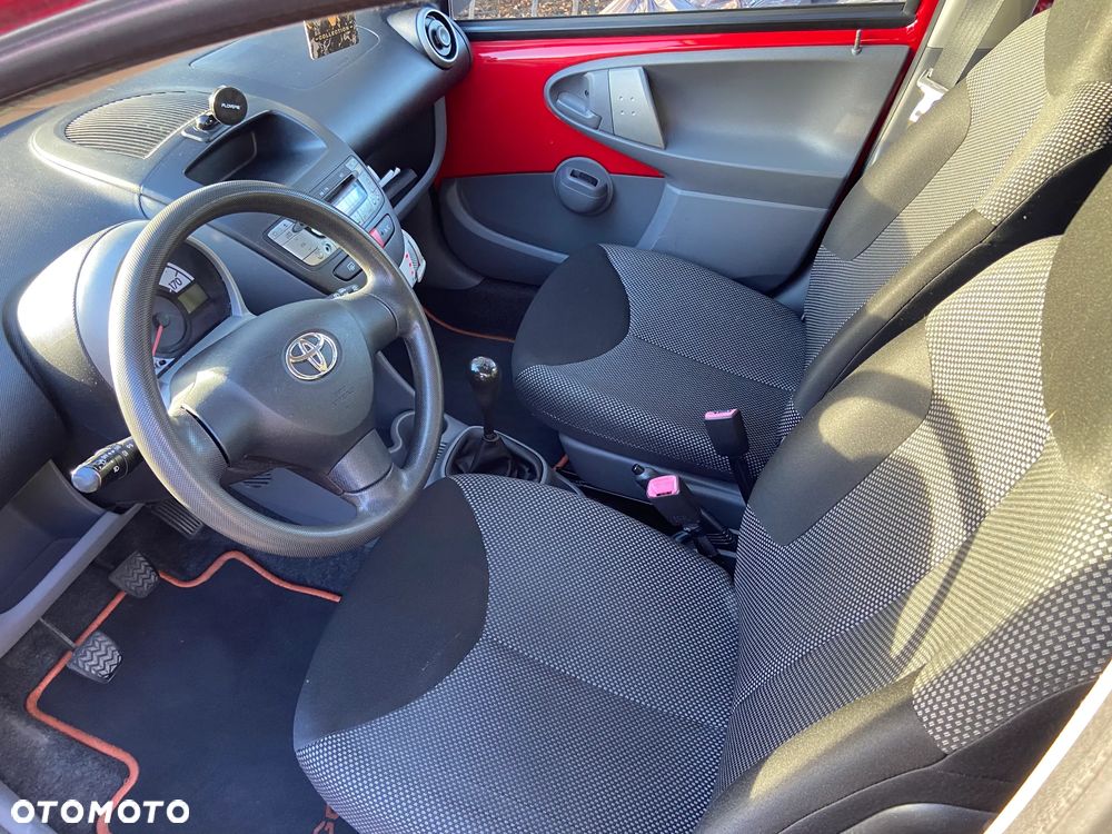 Toyota Aygo - 6