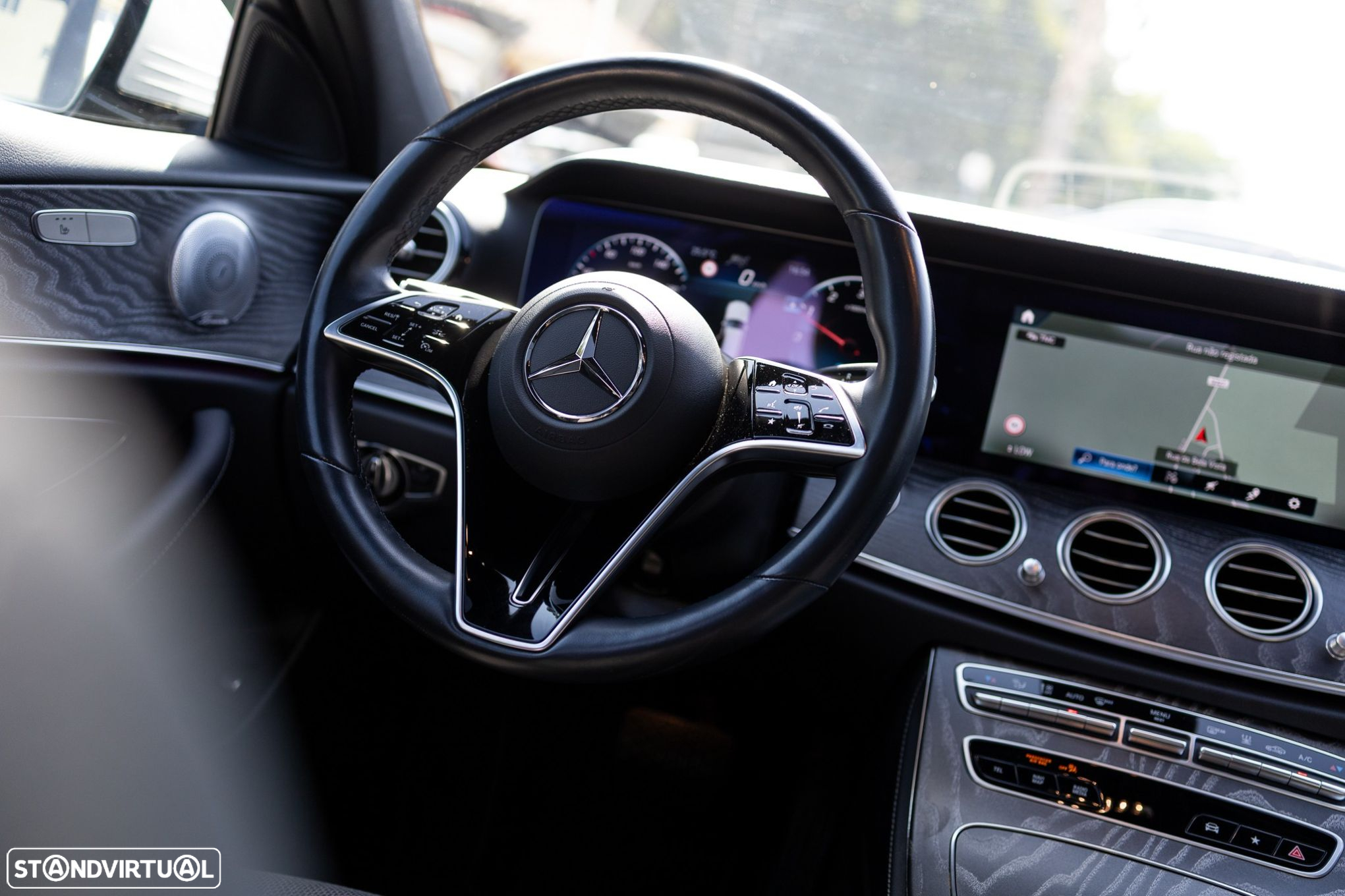 Mercedes-Benz E 300 - 5
