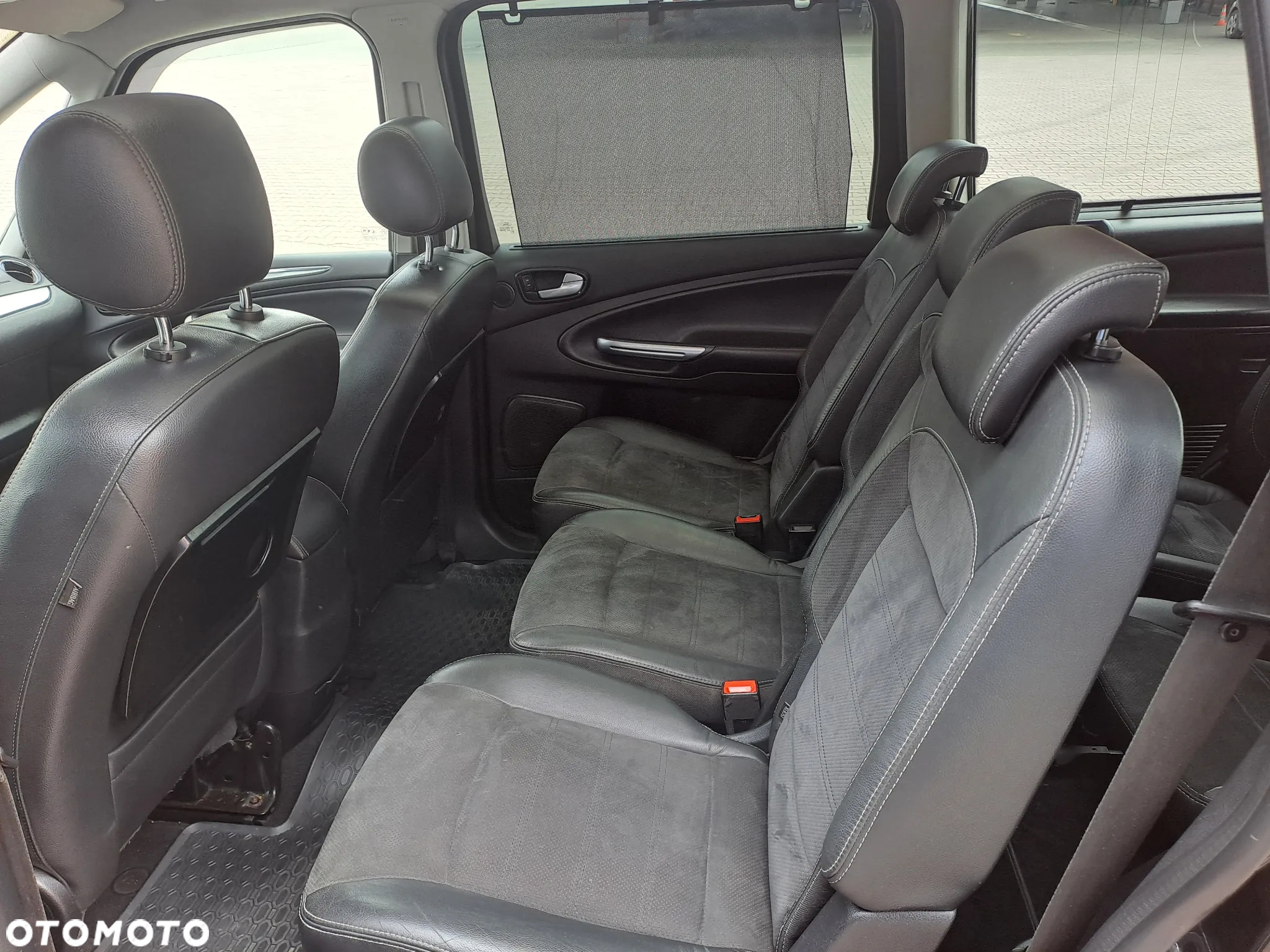 Ford Galaxy 2.0 TDCi DPF Titanium - 22