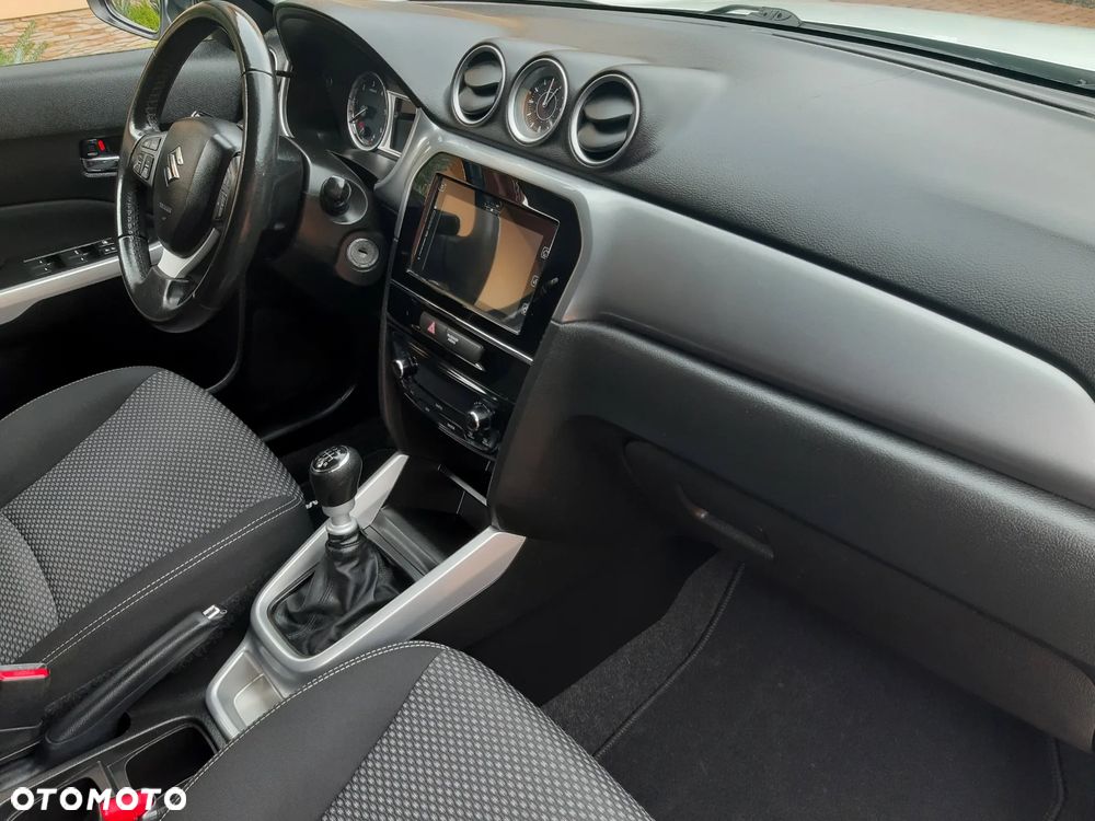 Suzuki Vitara 1.6 DDiS (4x2) Comfort+ - 26
