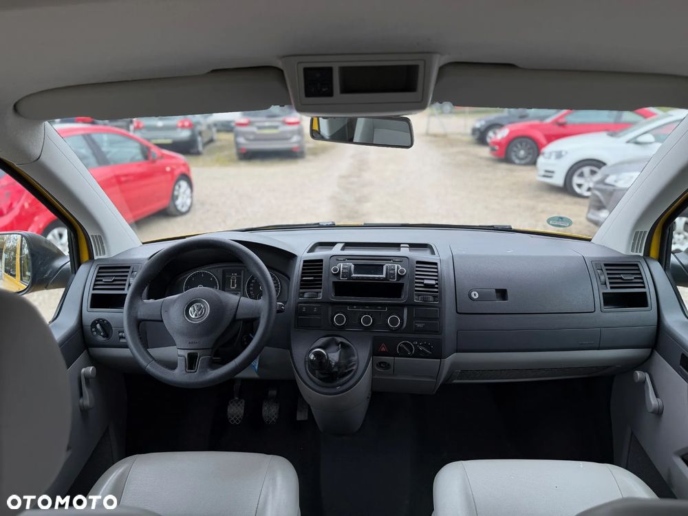 Volkswagen Transporter T5 TDI L1H1 - 19