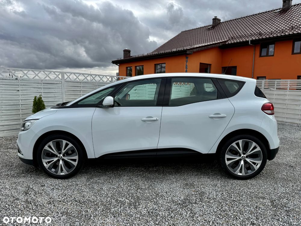 Renault Scenic BLUE dCi 120 BUSINESS EDITION - 23