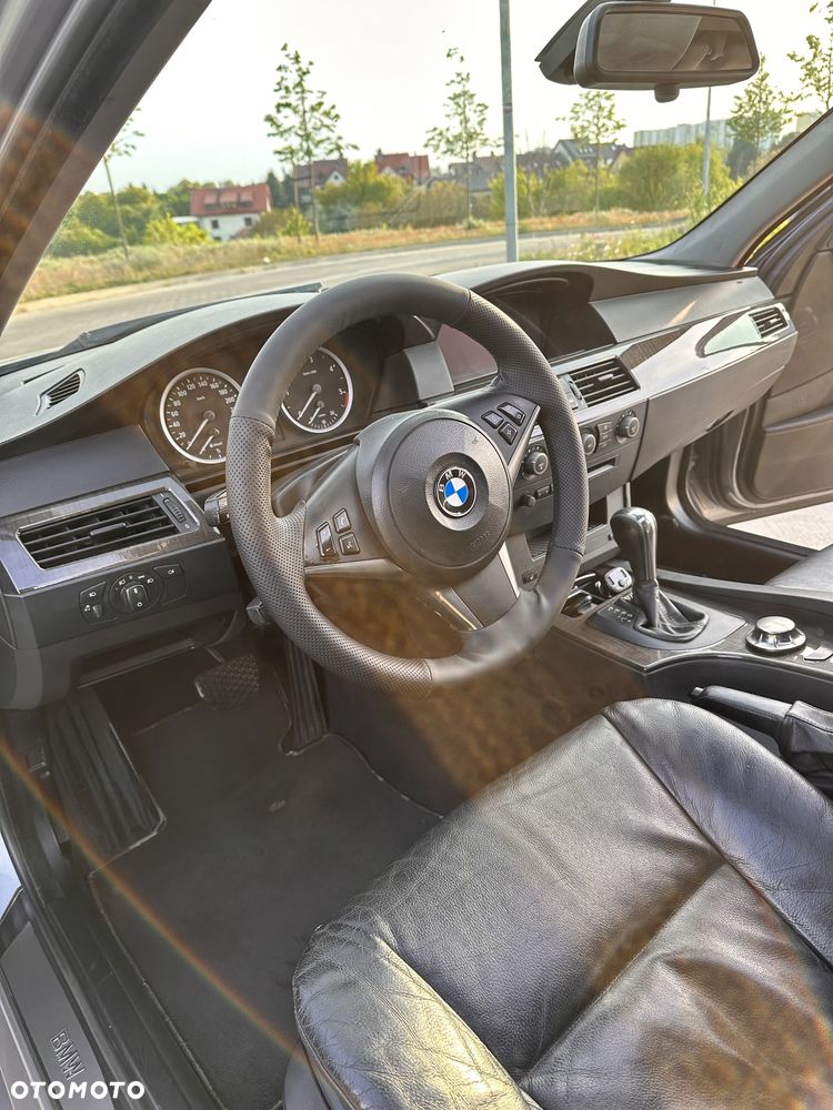 BMW Seria 5 - 12